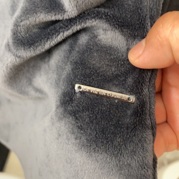 La vie en rose loungewear gray ponchos - Picture 6 of 9